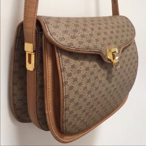 Vintage Gucci Purse 👛 💕 💎